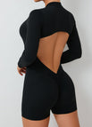 Black / M