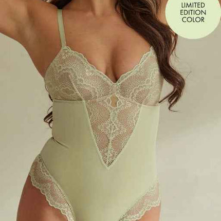 Lace Splicing Harness