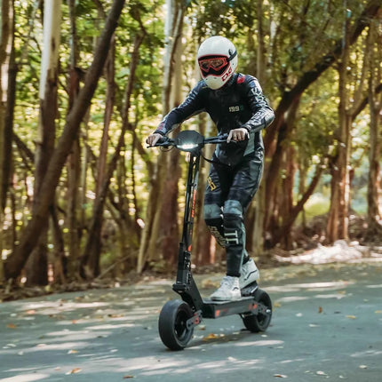 KuKirin G4 Electric Scooter | 2000W Motor | 60V 20Ah Battery | 70km/h Speed | 75km Range | IP54 Waterproof | 11-inch tires