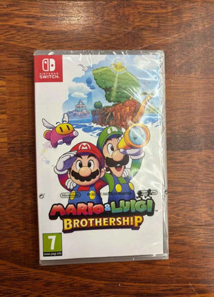 Mario & Luigi Fraternauti Alla Carica (Brothership) Switch UK, Nintendo Switch game featuring Italian audio, exploring Elettria with cooperative gameplay, and unique brotherly actions to overcome challenges and fight.