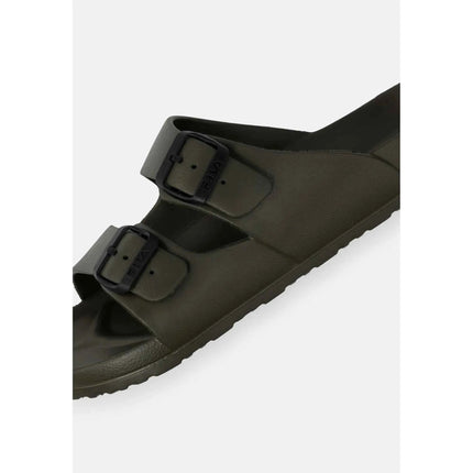 FILA | Infradito da uomo, Ciabatta Matero, EVA monoblocco, Leggera, Flessibile e Resistente all'acqua, Sandali da piscina e spiaggia con logo inciso, Verde e Nero