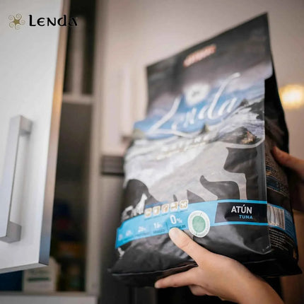 Lenda Nature Tuna – Grain-Free Hypoallergenic Dog Food, ideal for all ages, 0% grains, rich in high-quality tuna, Omega 3 & 6 for healthy skin and coat, supports digestion and immunity.