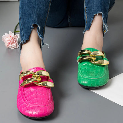 Pantofola da donna estiva tacchi bassi scivoli Casual infradito punta tonda nuovo arrivo Brand Design catena d'oro chiusa Slip On scarpe Mulles