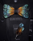 JEMYGINS Papillon con Piume Naturali Fatto a Mano - Set con Spilla Regalo