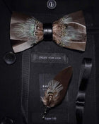 JEMYGINS Papillon con Piume Naturali Fatto a Mano - Set con Spilla Regalo