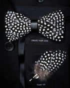 JEMYGINS Papillon con Piume Naturali Fatto a Mano - Set con Spilla Regalo