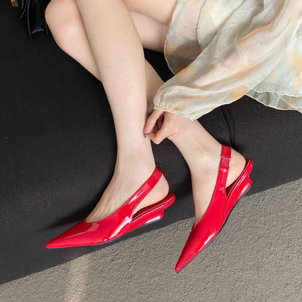 Low-Heeled Pointed-Toe Sandals