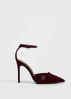 Burgundy Velvet / 35