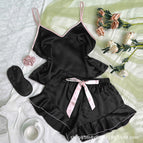 Black / M