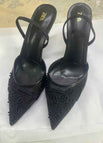 Black / 35