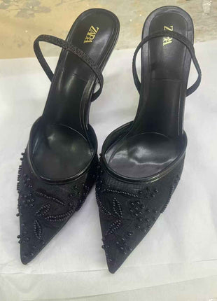 Embroidered Mesh Upper High-Heeled Shoes