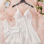 White / M
