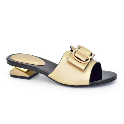 Pantofole estive stile italiano stile dolce per la festa di nozze reali sandali con cinturino alla caviglia scarpe da sposa da donna con strass eleganti