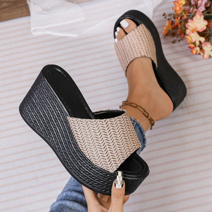 Pantofole con zeppa da donna 2025 Nuovi sandali con plateau da spiaggia estivi Pantofole con tessuto alla moda Pantofole con tacco alto da donna Scivoli da donna