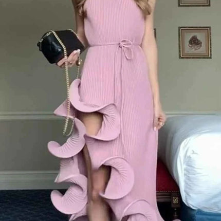Abito lungo snellente in vita irregolare senza maniche stile vacanza elegante e sexy delle nuove donne di moda estiva 2025