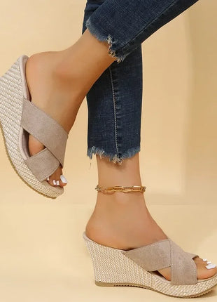 Fashionable Fish Mouth Hollow Breathable Wedge New Women's Shoes Comfortable Casual Increased Elegant Slippers Zapatos Mujer