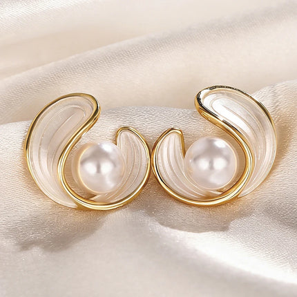 Orecchini a perno da donna Huitan, delicati, con smalto bianco, estetici, per matrimonio, fidanzamento, accessori di lusso, versatili, gioielli da festa, regalo per signora