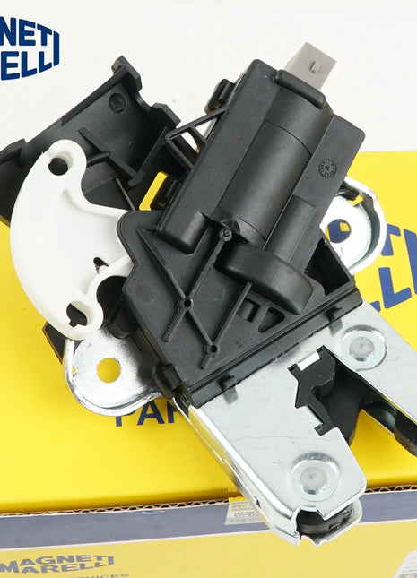 4F5827505D Serratura di Alta Qualità per Portellone Posteriore Auto per VW Eos Jetta MK5 Passat B6 B7 CC per Audi A6 S6 C6 A4 A5 A8
