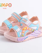 Un paio di sandali estivi per bambini, scarpe da spiaggia casual con fondo morbido unisex per studenti della scuola primaria