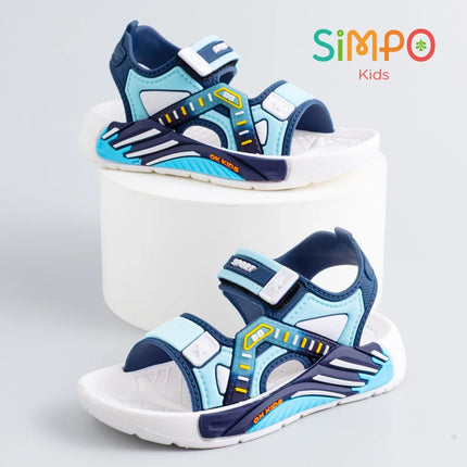 Un paio di sandali estivi per bambini, scarpe da spiaggia casual con fondo morbido unisex per studenti della scuola primaria