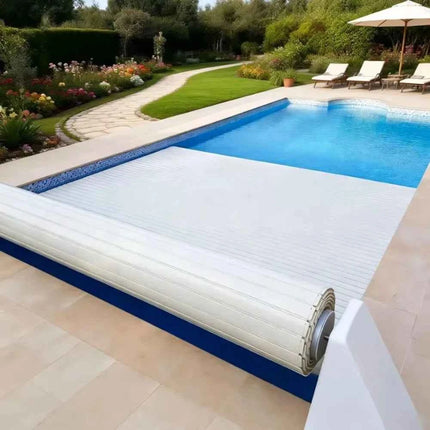 Copertura Automatica per Piscina Completamente Chiusa, Impermeabile, Retrattile, Isolata, con Lamelle, Protezione per Piscina Esterna