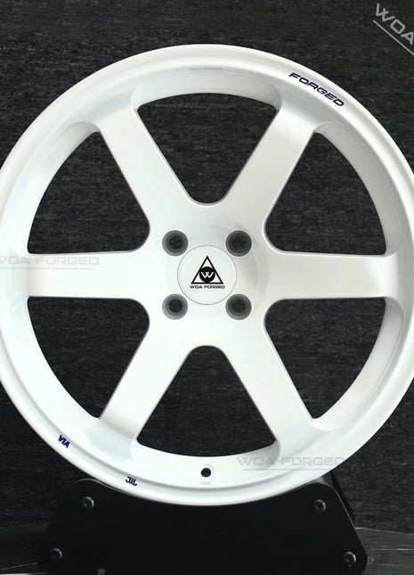 WOAFORGED TE37 Nuovi Cerchi in Alluminio Forgiato dal Design Muscoloso ed Elegante, Bianchi Cromati Lucidi, 17-23 Pollici, 5x114.3, per Auto Passeggeri