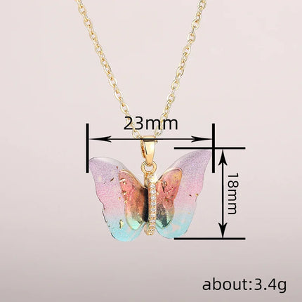 Collana con Ciondolo a Farfalla Huitan per Donne, Accessorio Moda per Feste e Uso Quotidiano, Gioiello Versatile con Zirconi Brillanti