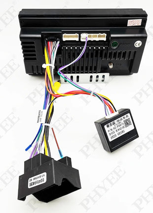 Kit di montaggio telaio pannello radio Android da 9" con decodificatore CAN Bus da 16 pin a cablaggio Quadlock per Peugeot 3008 2009-2015