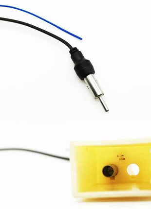 Auto Radio AM FM Antenna Convertitore Cavo Adattatore Spina DIN Connettore Femmina per Toyota Corolla Camry AVR4 Yaris Land Cruiser Hilux