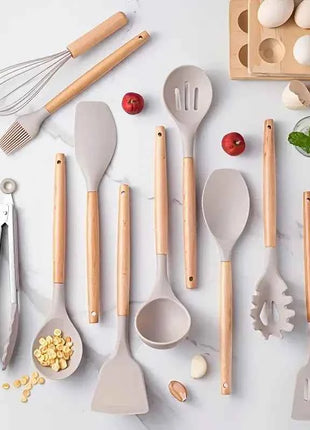 12pcs Set of Multi-color Silicone Wooden Handle Kitchenware Set Non Stick Pot Spatula and Spoon Cooking Utensils, Heat-resistant