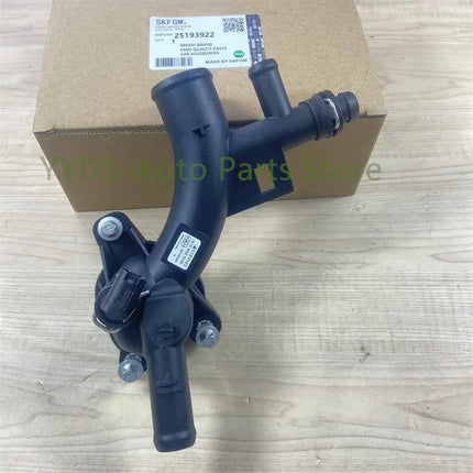 Per Chevrolet Cruze Sonic Buick Encore 1.4L Alloggiamento del termostato del liquido di raffreddamento del motore 25193922 55565334