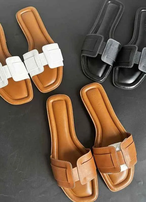 2025 Pantofole moderne da donna Estate all'aperto Comode pantofole piatte Pantofole in pelle di lusso Sandali da donna Scarpe casual con diapositive