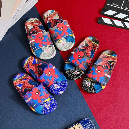 Pantofole per bambini per bambini Cartoon Anime Sandali open toe con motivo supereroe per diapositive per ragazzi e ragazze