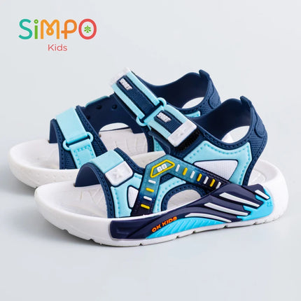 Un paio di sandali estivi per bambini, scarpe da spiaggia casual con fondo morbido unisex per studenti della scuola primaria