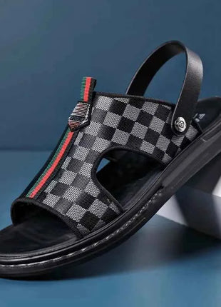 Sandali con fondo morbido casual da uomo 2023 Nuovo stile estivo a due usi in vera pelle traspirante antiscivolo Abbigliamento esterno alla moda