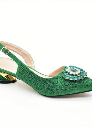 Set di scarpe e borse africane per il matrimonio Set di scarpe e borse da festa nigeriane decorate con eleganti décolleté con tacco di strass per le donne