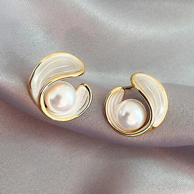 Orecchini a perno da donna Huitan, delicati, con smalto bianco, estetici, per matrimonio, fidanzamento, accessori di lusso, versatili, gioielli da festa, regalo per signora