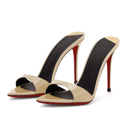 Nuove scarpe col tacco alto da donna con suola nera rossa a punta, sandali col tacco alto con un temperamento di nicchia, indossate da mezze pantofole