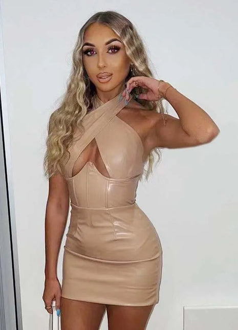 Trendy Streetwear PU Leather Party Dress Donna Sexy Scava Fuori Pacchetto Hip Slim Halter Neck Mini Abiti Hot Girls Abiti Nuovo
