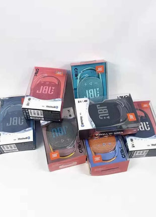 Altoparlante Bluetooth JBL CLIP 4, suono JBL Signature, impermeabile IP67, 10 ore di riproduzione, design compatto, moschettone, protezione cavo, cavo da 0,3 m