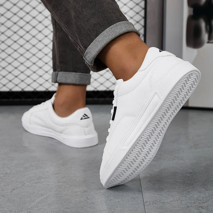 Scarpe da uomo comode casual per donna sneakers in pelle bianca leggere da passeggio piatte sport all'aria aperta corsa tennis zapatillas