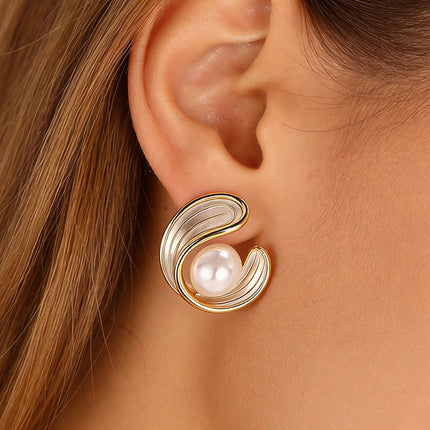 Orecchini a perno da donna Huitan, delicati, con smalto bianco, estetici, per matrimonio, fidanzamento, accessori di lusso, versatili, gioielli da festa, regalo per signora