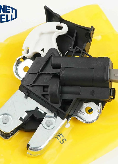 4F5827505D Serratura di Alta Qualità per Portellone Posteriore Auto per VW Eos Jetta MK5 Passat B6 B7 CC per Audi A6 S6 C6 A4 A5 A8