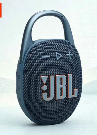 JBL Clip 5 Tablet portatile da viaggio con jack audio universale. Resistente agli urti e alla polvere.