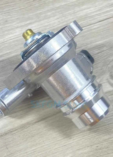 55593034 25200455 Gruppo alloggiamento termostato liquido di raffreddamento motore in alluminio per Chevy Chevrolet Trax Buick Encore 1.4L 2011-2020