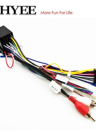 Adattatore per cablaggio ISO Android per auto Spina a 16 pin Cavo audio ausiliario per unità principale radio aftermarket per Audi A3 8P A4 TT