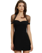 Abito Mini Elegante con Scollo a Cuore e Sciarpa in Tulle, Vestito Aderente Sexy per Feste di Compleanno, Cene, Lauree e Balli di Gala