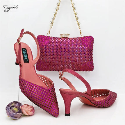 Set di scarpe e borsa verdi da donna, sandali africani di lusso con punta a punta e borsetta, scarpe con tacco da donna, pochette, escarpins femme QSL071
