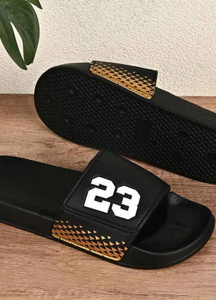 Scarpe da uomo Estate Nuovi uomini Pantofole sportive casual da uomo Indossano sandali da interno con suola morbida in EVA Infradito da uomo Pantofole comode