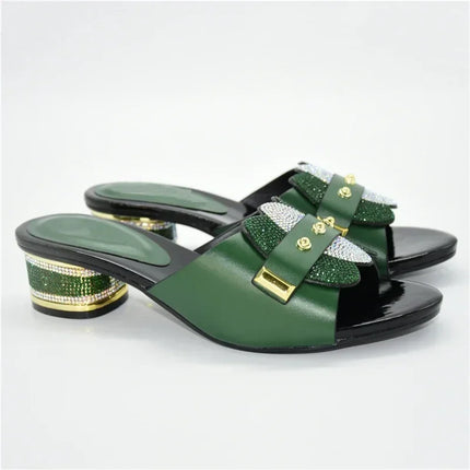 Nuovo senza borsa Décolleté Tacchi super bassi Donne italiane Matrimonio per tacchi da festa Scarpe eleganti Pantofole Pantofole da donna estive 2025